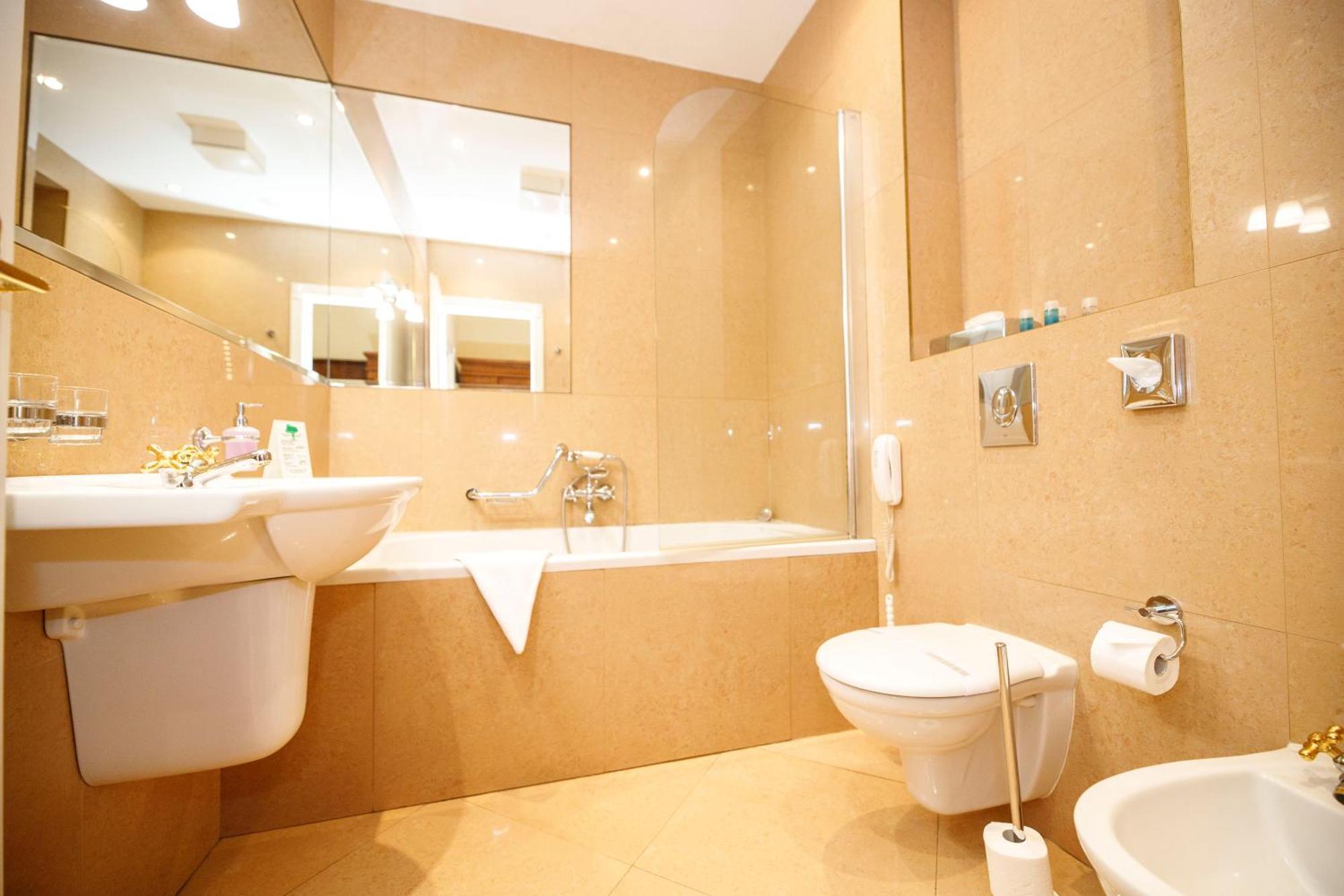 Salvator Hotel Karlovy Vary Ngoại thất bức ảnh